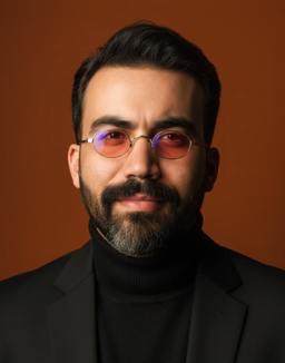 وفا حسین زاده