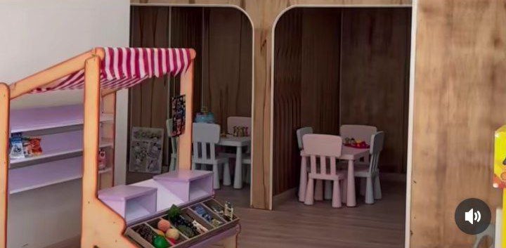 خانه بازی فلورا